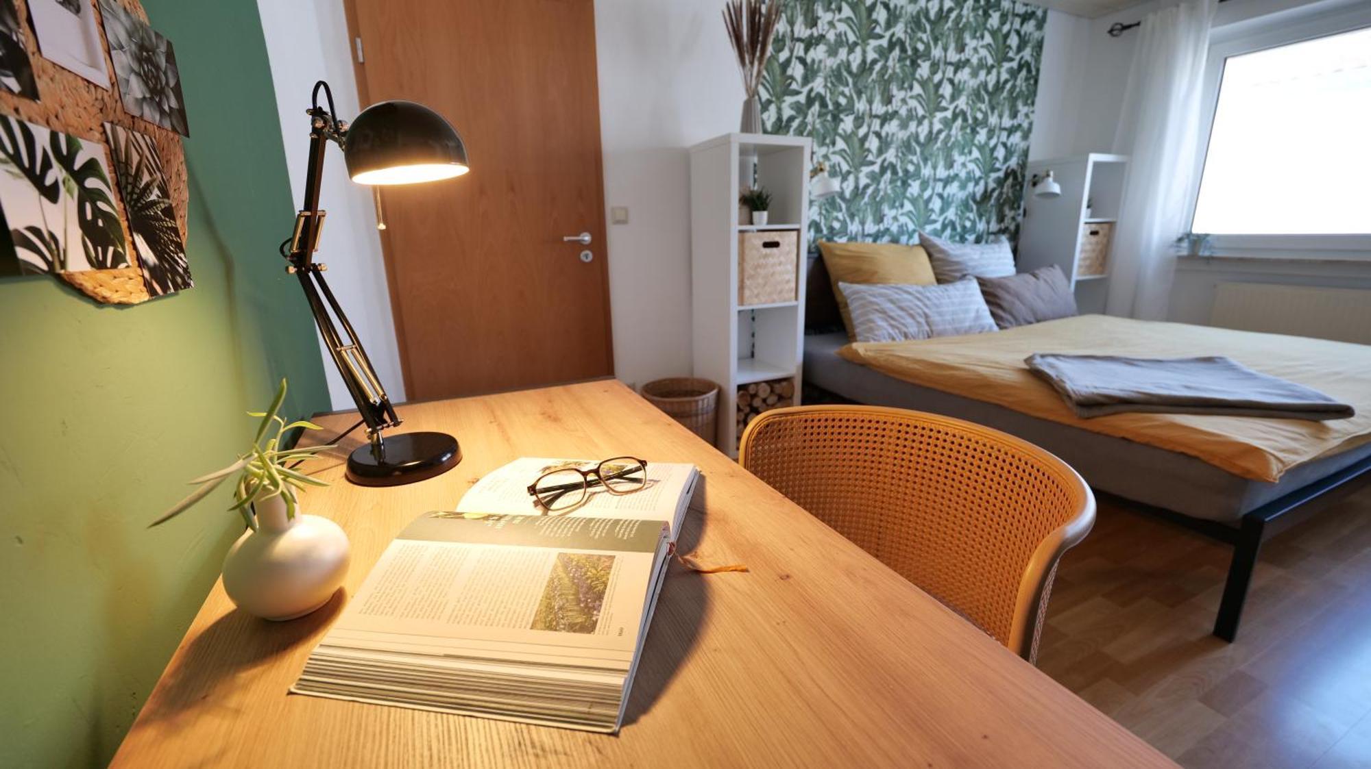 Plant Apartment Eutingen im Gau Buitenkant foto